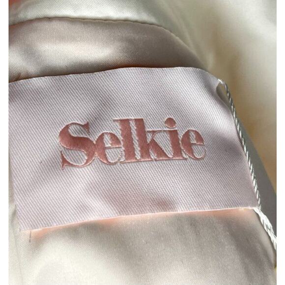 SELKIE Sz 2x Silk Strawberry Milk Marshmallow Puffer Coat Jacket NWT - Picture 3 of 14